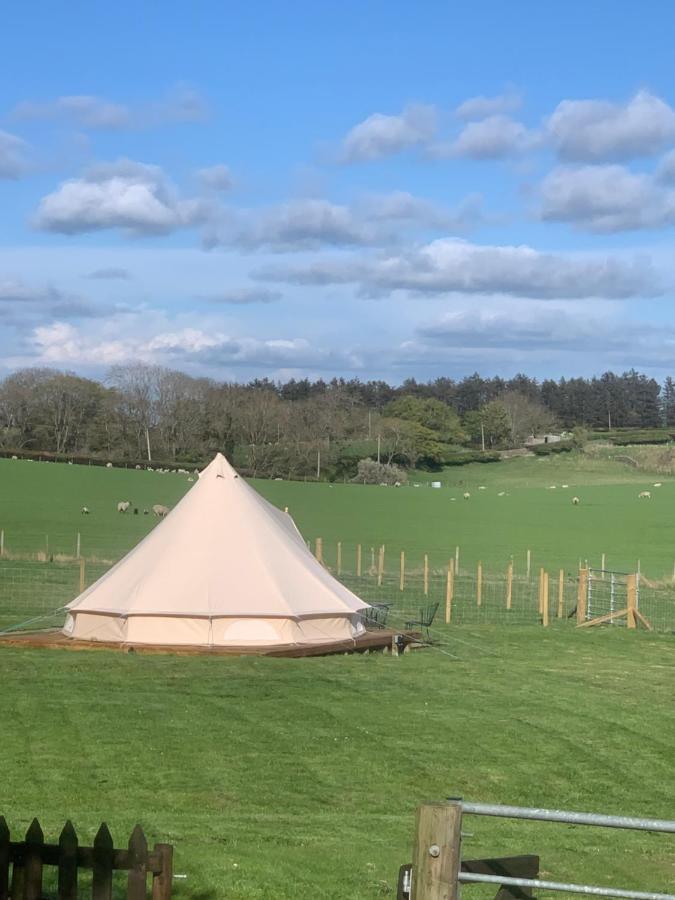 Roslin Glamping Hotel Exterior photo